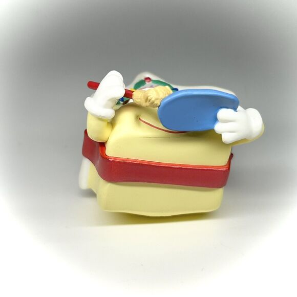 Hallmark Keepsake Christmas Ornament 1995 Happy New Home Cute House with a Bow - Picture 5 of 7